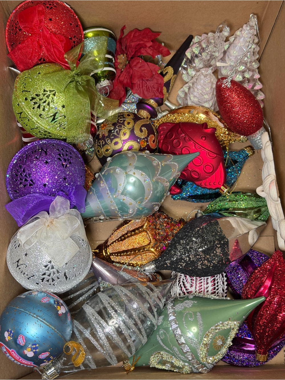 Assorted Vintage Holiday Ornament Set - Multi-Color Decorative Christmas Bundle